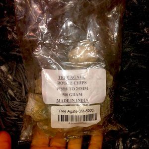 Rough chips Tree agate, made in India, 19-25mm